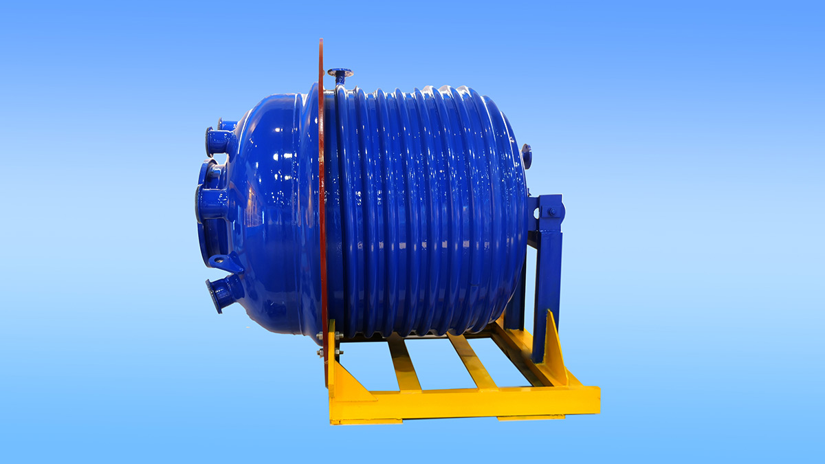 Glass lining Outer coil pipe Reaction tank